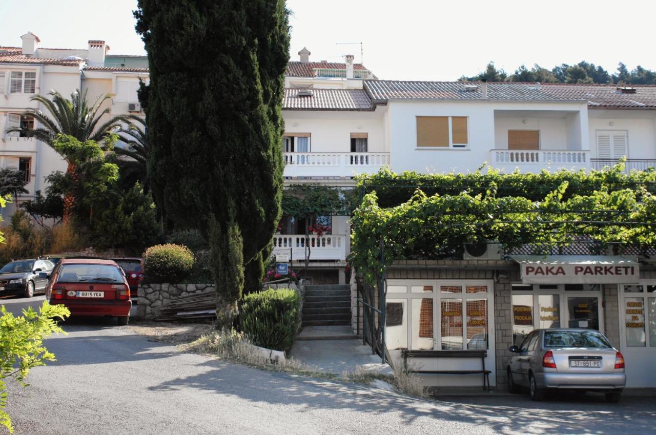 Apartments And Rooms With Parking Space Palit, Rab - 5061 Exteriér fotografie
